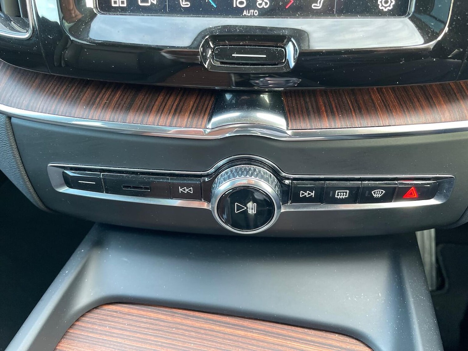 Used Volvo XC60 2024 for sale - 76464669: Photo 12