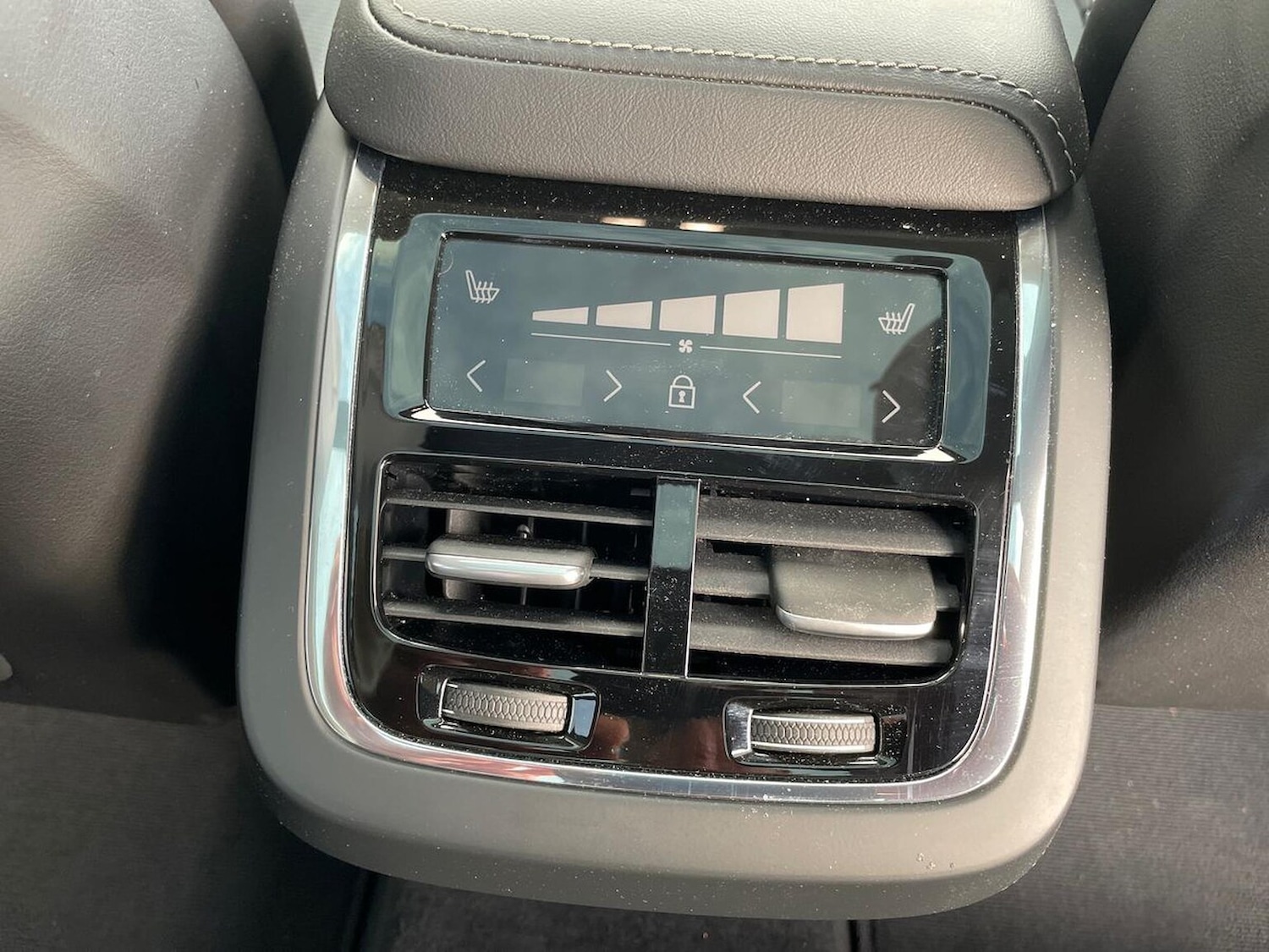 Used Volvo XC60 2024 for sale - 76464669: Photo 22