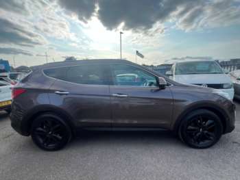 Used Hyundai Santa Fe 2014 for sale - 74916303: Photo
