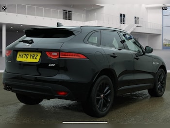 Used Jaguar F-Pace 2020 for sale - 75897579: Photo