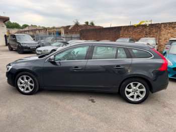 Used Volvo V60 2014 for sale - 74916142: Photo