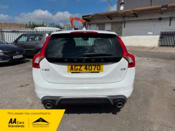 Used Volvo V60 2015 for sale - 74916301: Photo