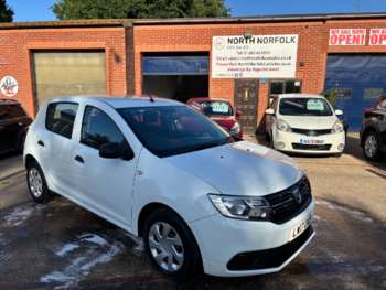 Used Dacia Sandero 2017 for sale - 75156288: Photo