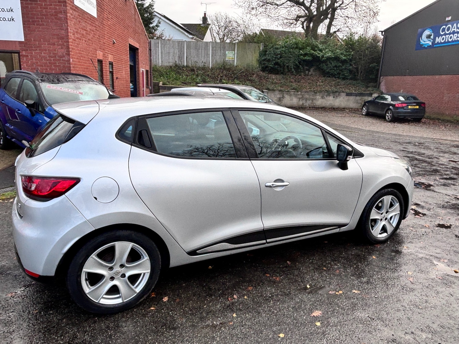 Used Renault Clio 2014 for sale - 76763266: Photo 13