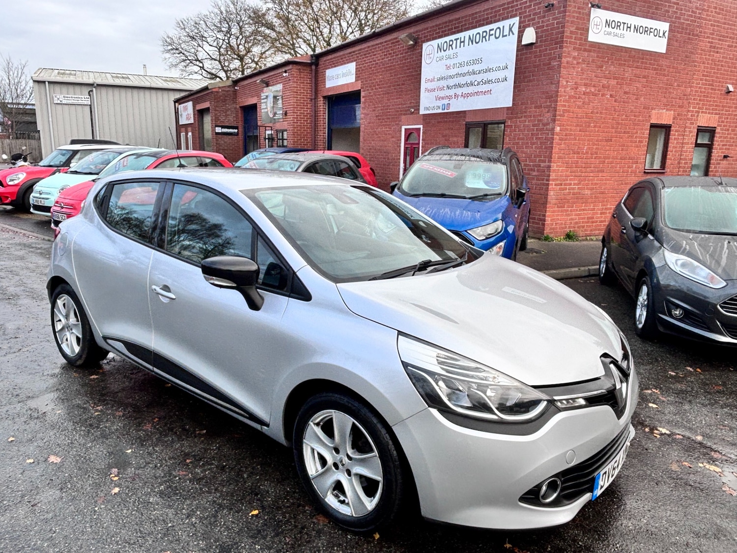 Used Renault Clio 2014 for sale - 76763266: Photo 2