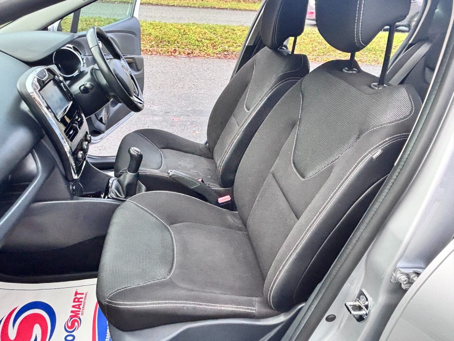 Used Renault Clio 2014 for sale - 76763266: Photo 22