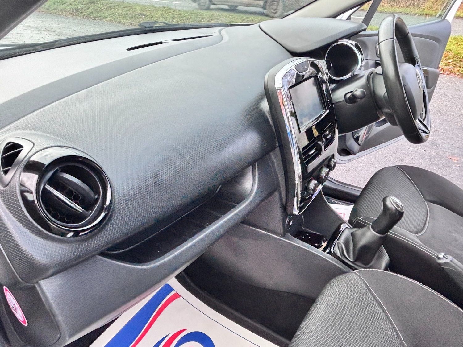 Used Renault Clio 2014 for sale - 76763266: Photo 23