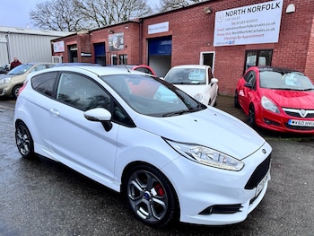 Used Ford Fiesta 2016 for sale - 77274583: Photo