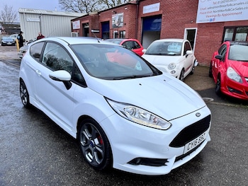 Used Ford Fiesta 2016 for sale - 77274583: Photo