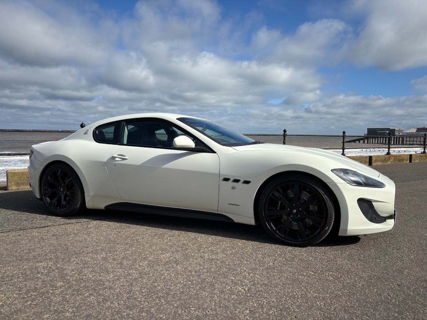 Used Maserati Granturismo 2014 for sale - 76576833: Photo 9