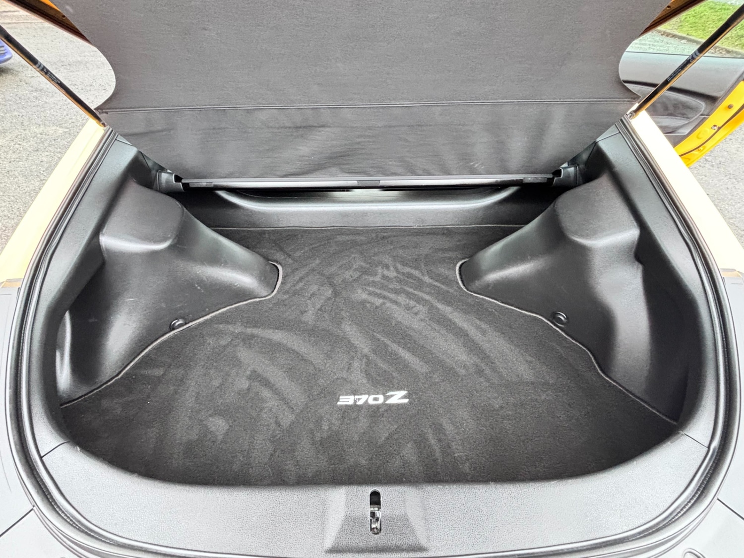 Used Nissan 370 Z 2010 for sale - 77324523: Photo 25