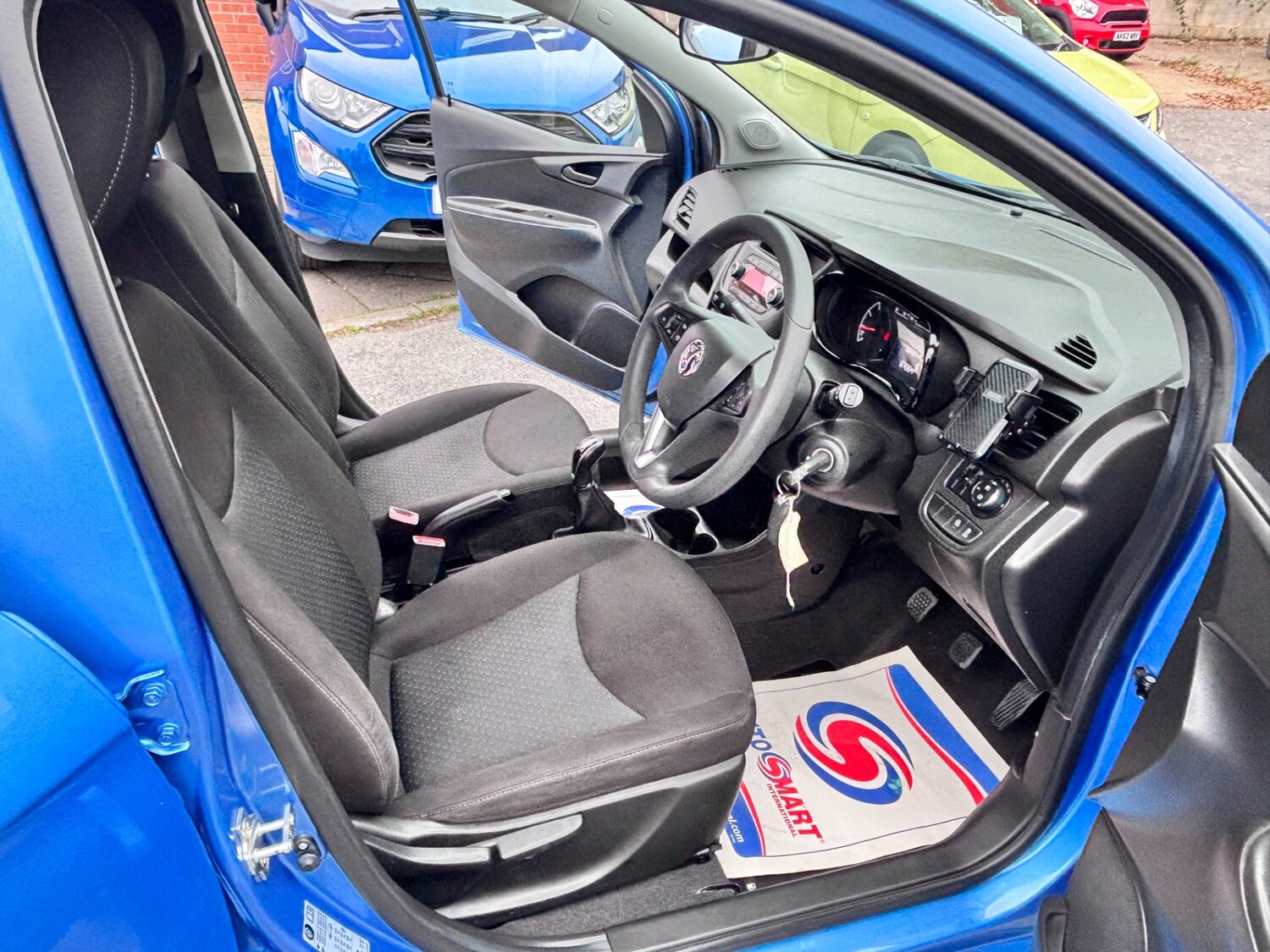 Used Vauxhall Viva 2017 for sale - 76330995: Photo 12