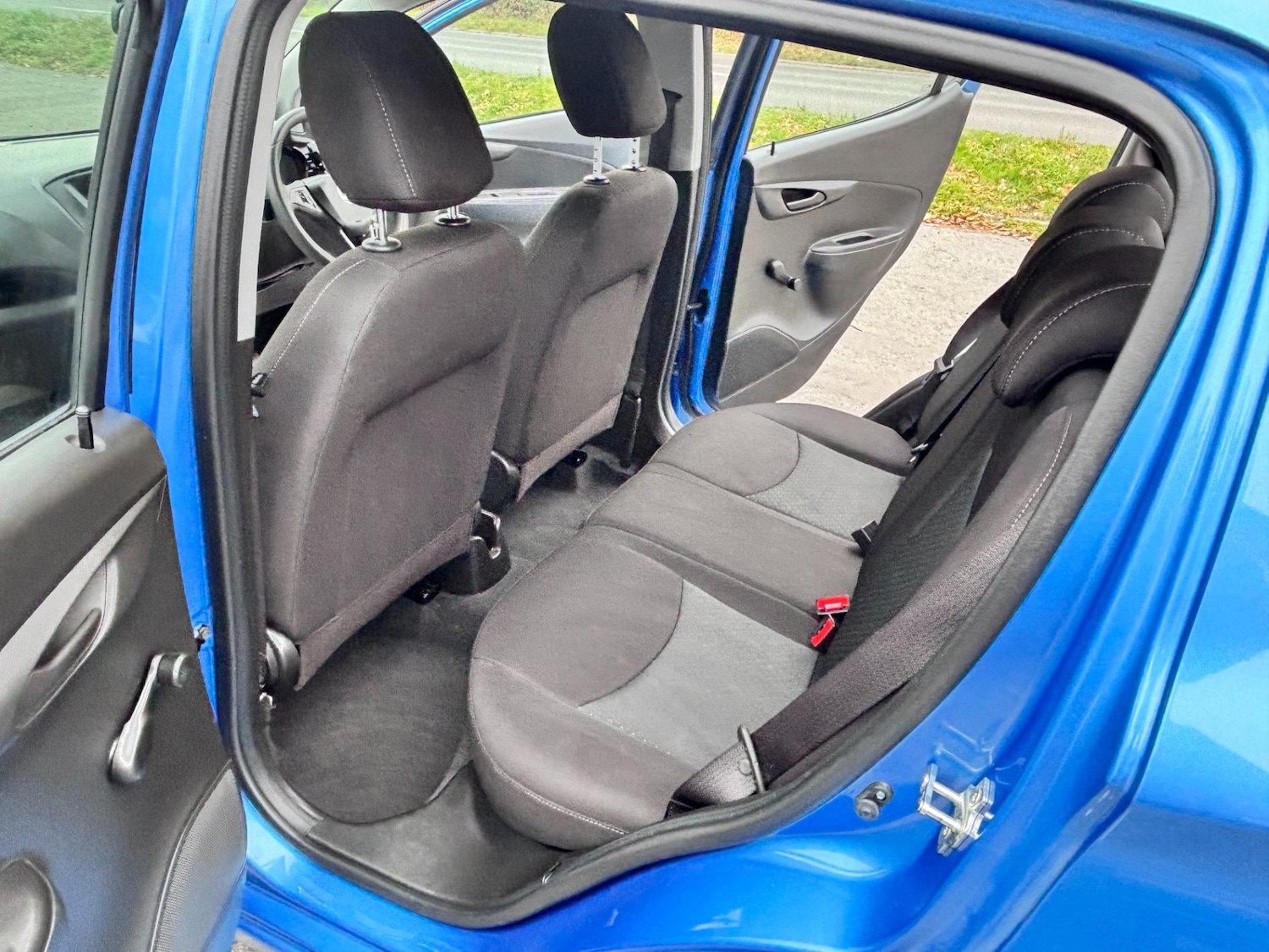 Used Vauxhall Viva 2017 for sale - 76330995: Photo 17