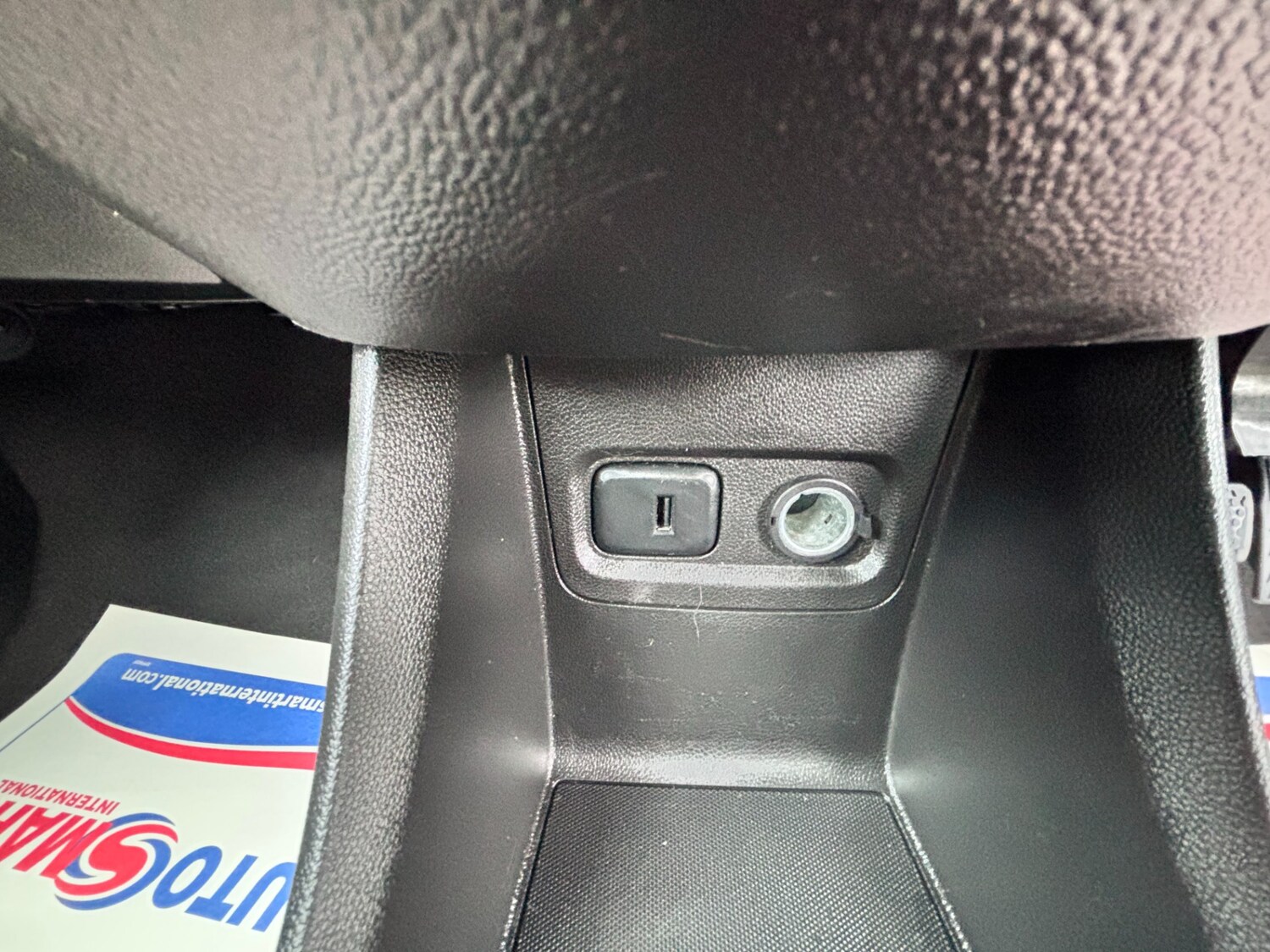 Used Vauxhall Viva 2017 for sale - 76330995: Photo 24