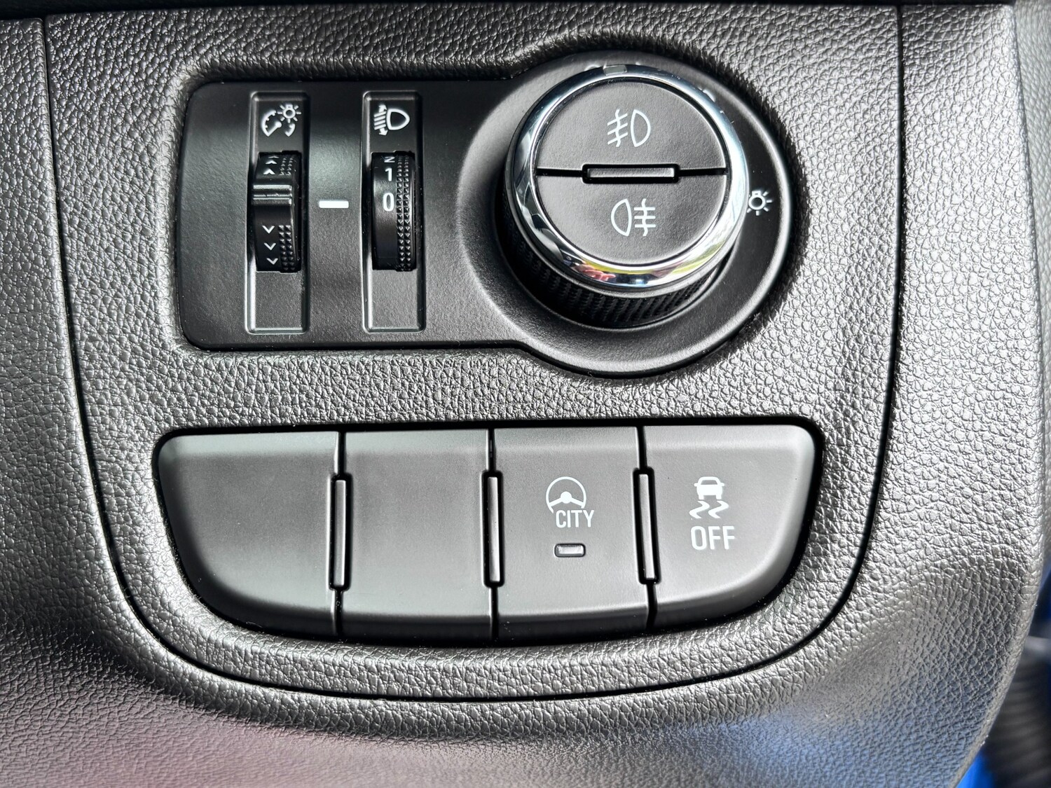 Used Vauxhall Viva 2017 for sale - 76330995: Photo 28