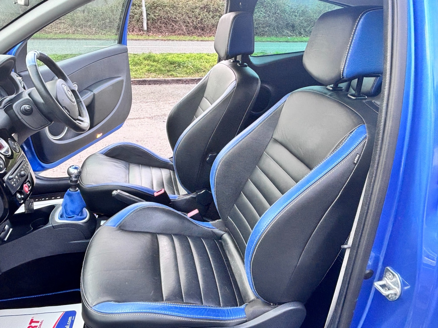 Used Renault Clio 2010 for sale - 77604521: Photo 30