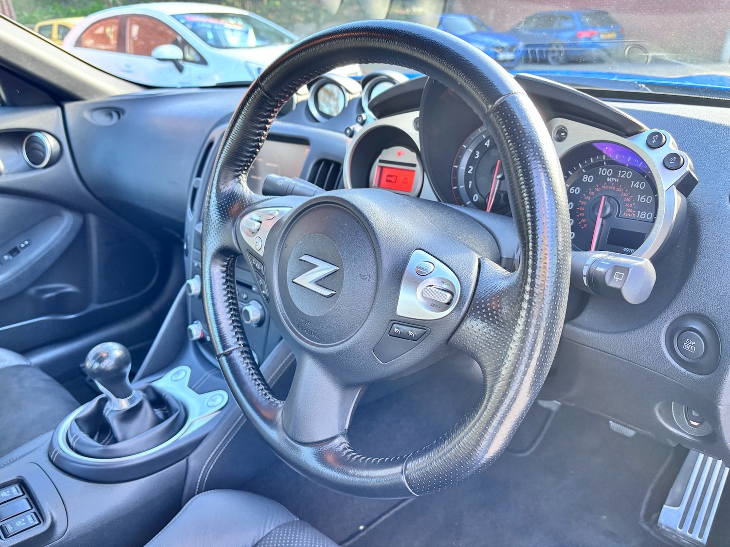 Used Nissan 370 Z 2011 for sale - 76366355: Photo 21