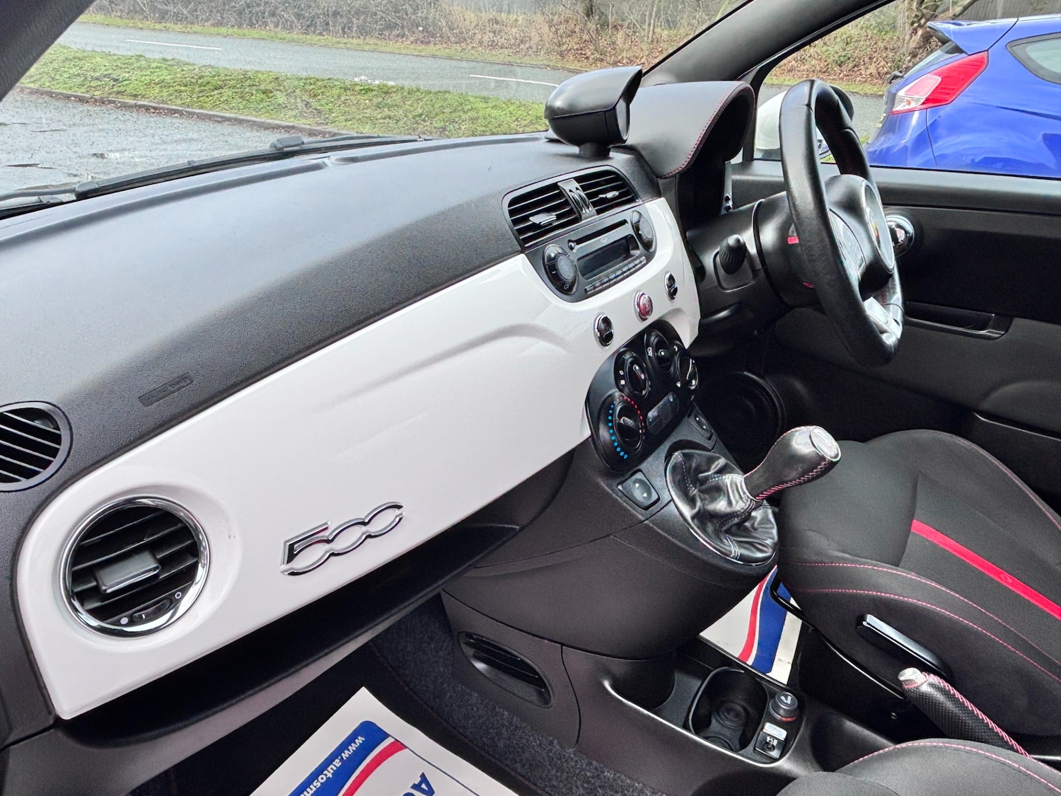 Used Abarth 500 2011 for sale - 77324568: Photo 29