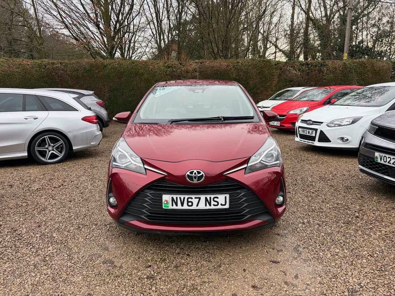 Used Toyota Yaris 2018 for sale - 77220314: Photo 2