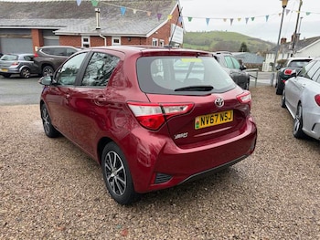 Used Toyota Yaris 2018 for sale - 77220314: Photo