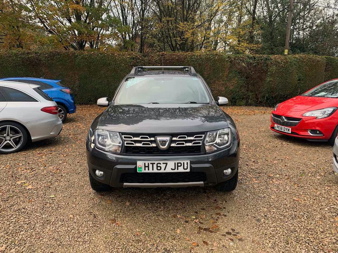 Used Dacia Duster 2018 for sale - 76479549: Photo 2