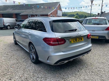 Used Mercedes-Benz C-Class 2015 for sale - 75095675: Photo
