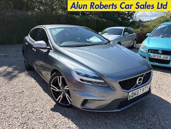 Used Volvo V40 2017 for sale - 79098255: Photo