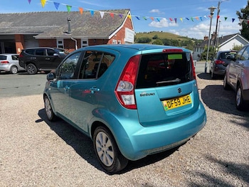 Used Suzuki Splash 2010 for sale - 79101747: Photo