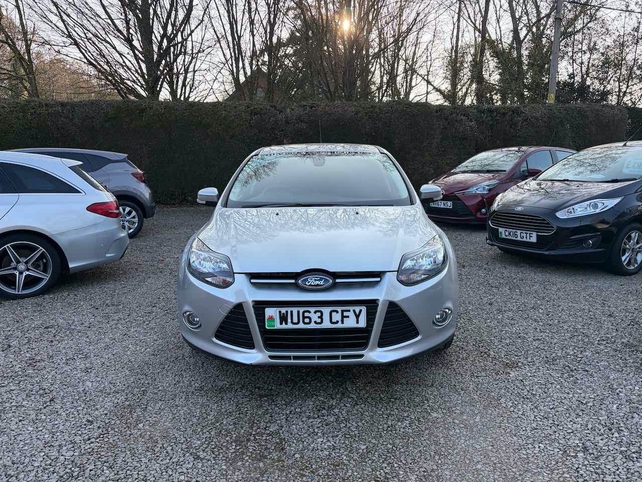 Used Ford Focus 2013 for sale - 77760667: Photo 2