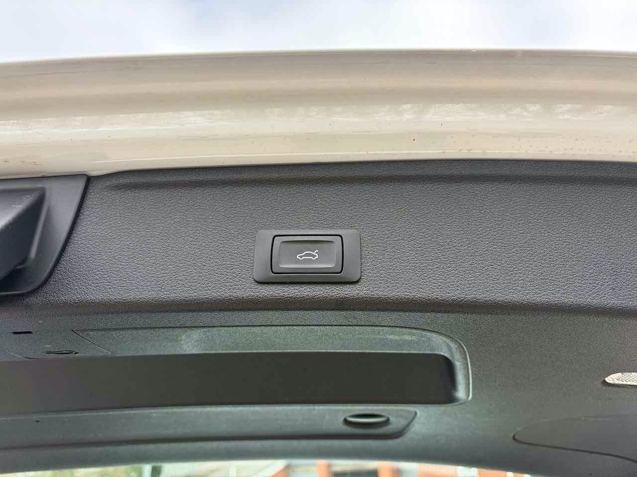 Used Audi A4 2020 for sale - 77732901: Photo 8