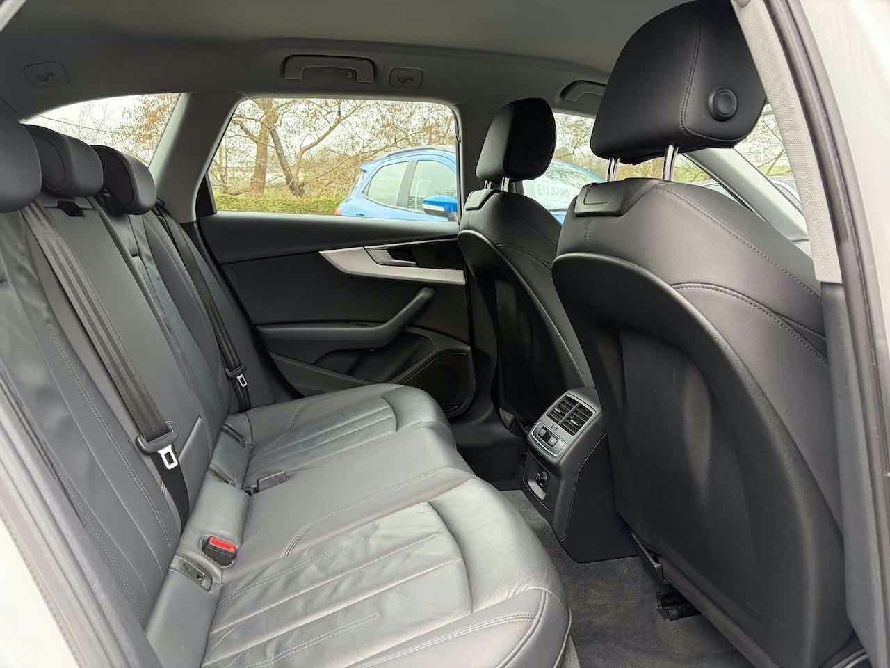 Used Audi A4 2020 for sale - 77732901: Photo 9