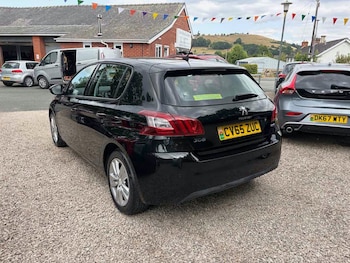 Used Peugeot 308 2015 for sale - 79271561: Photo