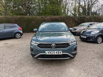 Used Volkswagen T-Roc 2025 for sale - 78421414: Photo