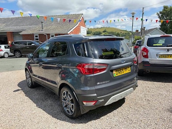 Used Ford Ecosport 2015 for sale - 79098175: Photo
