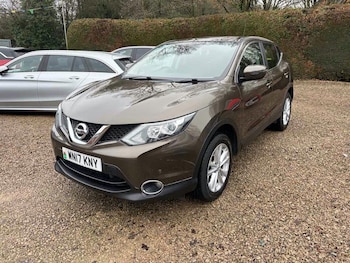 Used Nissan Qashqai 2017 for sale - 77690890: Photo