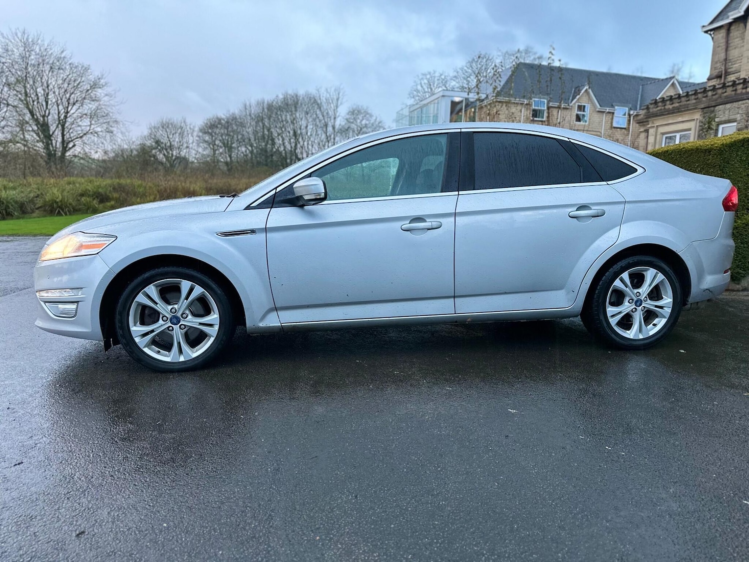 Used Ford Mondeo 2013 for sale - 76666856: Photo 12