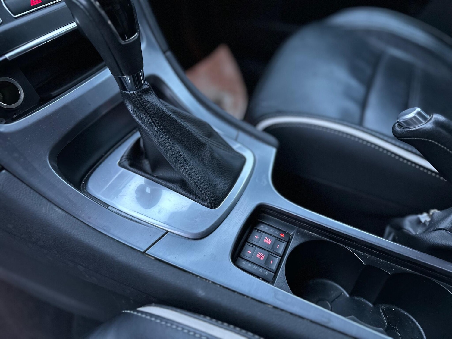 Used Ford Mondeo 2013 for sale - 76666856: Photo 23