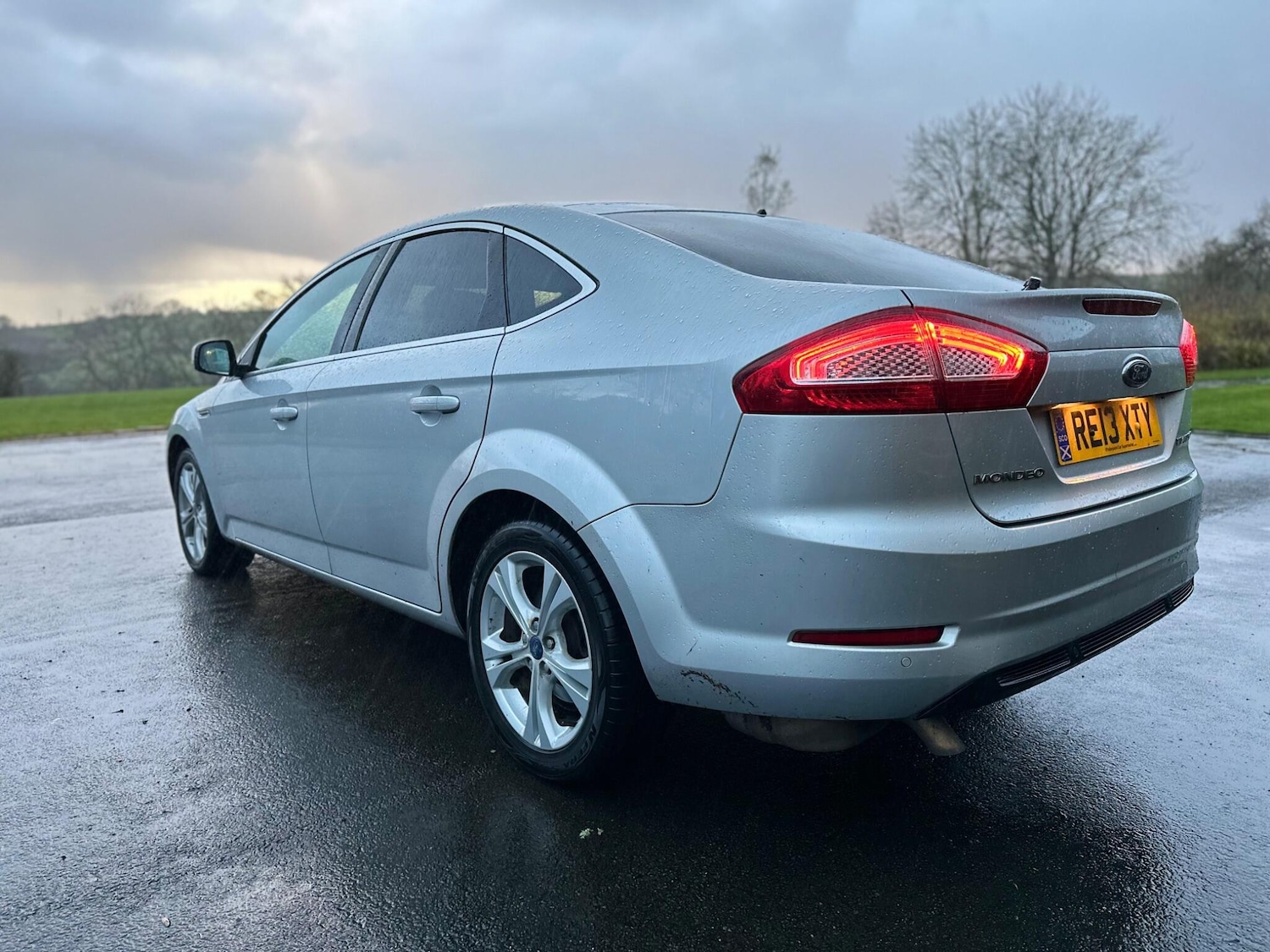 Used Ford Mondeo 2013 for sale - 76666856: Photo 4