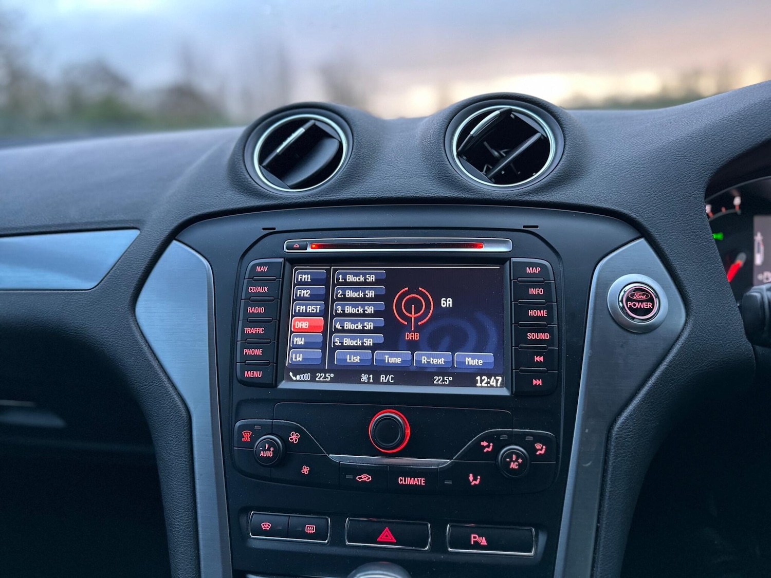 Used Ford Mondeo 2013 for sale - 76666856: Photo 46