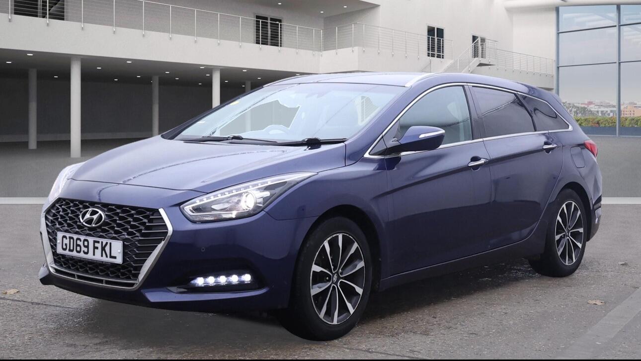 Used Hyundai i40 2019 for sale - 76511811: Photo 2