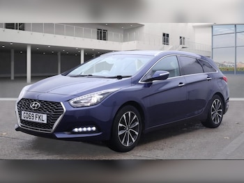 Used Hyundai i40 2019 for sale - 76511811: Photo
