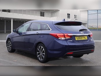 Used Hyundai i40 2019 for sale - 76511811: Photo