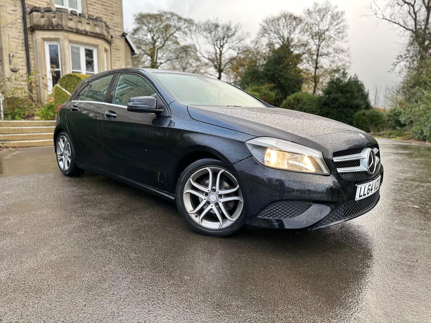 Used Mercedes-Benz A-Class 2014 for sale - 76484567: Photo 5