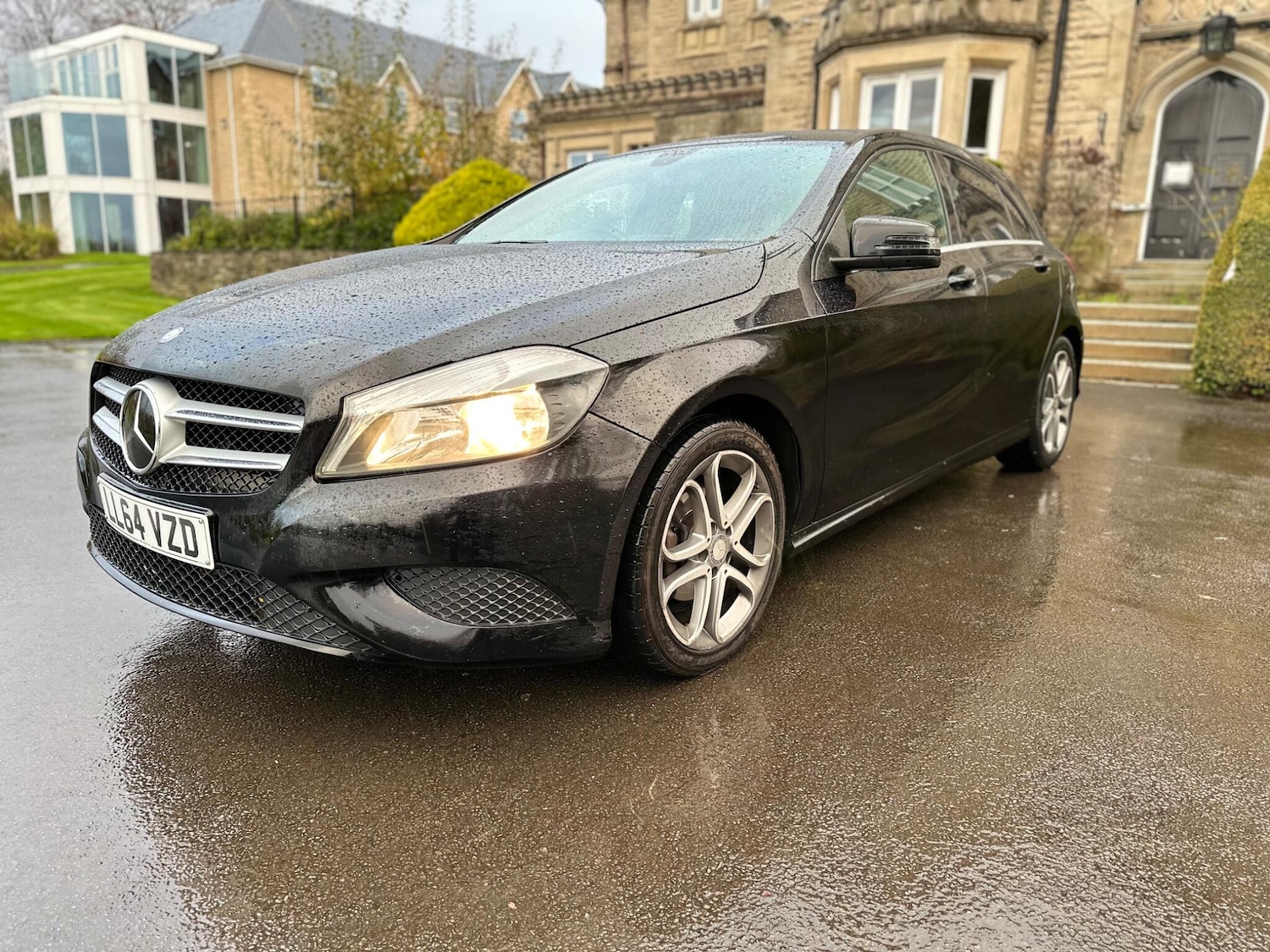 Used Mercedes-Benz A-Class 2014 for sale - 76484567: Photo 9