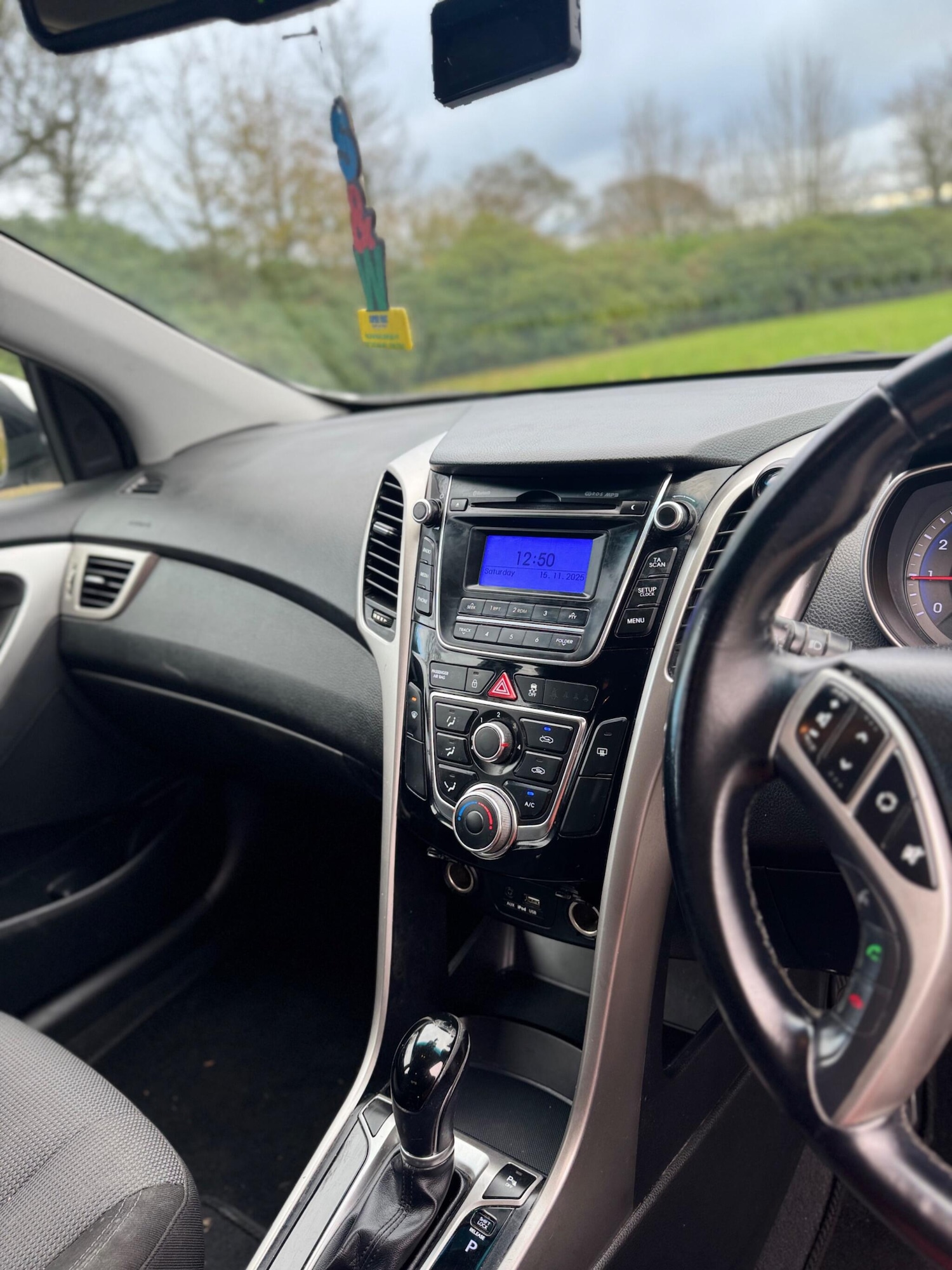 Used Hyundai i30 2015 for sale - 76592757: Photo 24