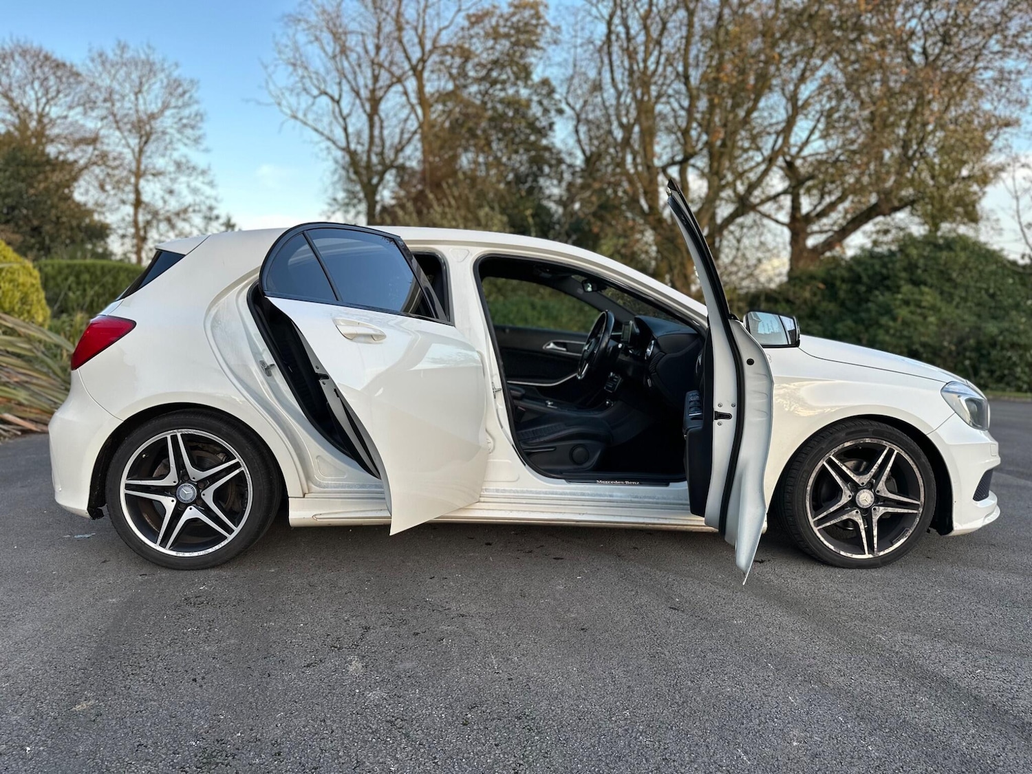 Used Mercedes-Benz A-Class 2013 for sale - 76404975: Photo 19