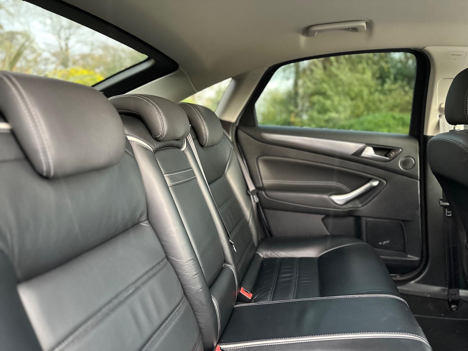 Used Ford Mondeo 2014 for sale - 76404972: Photo 34