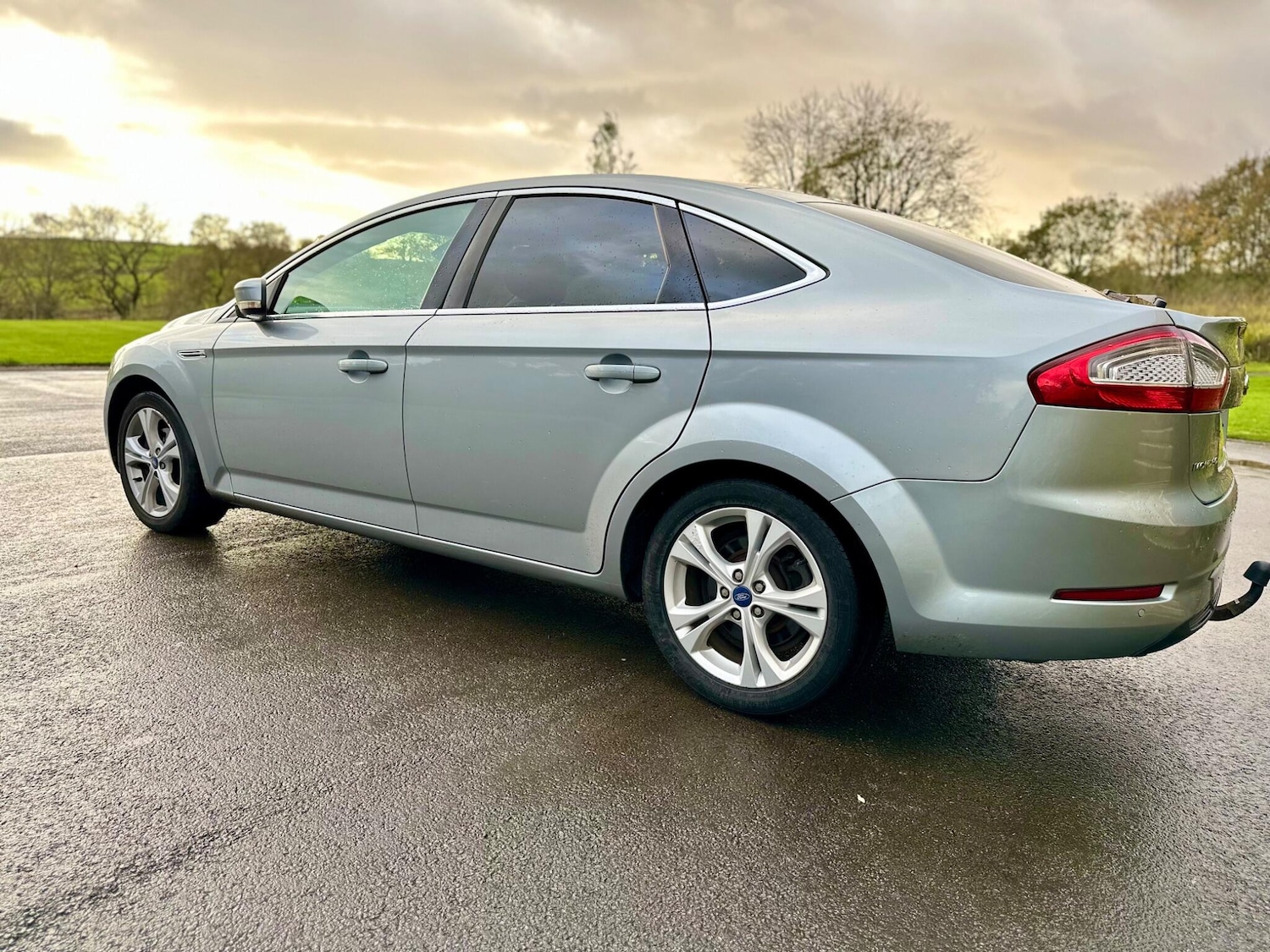 Used Ford Mondeo 2014 for sale - 76404972: Photo 4