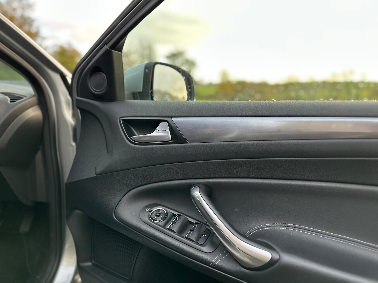 Used Ford Mondeo 2014 for sale - 76404972: Photo 40