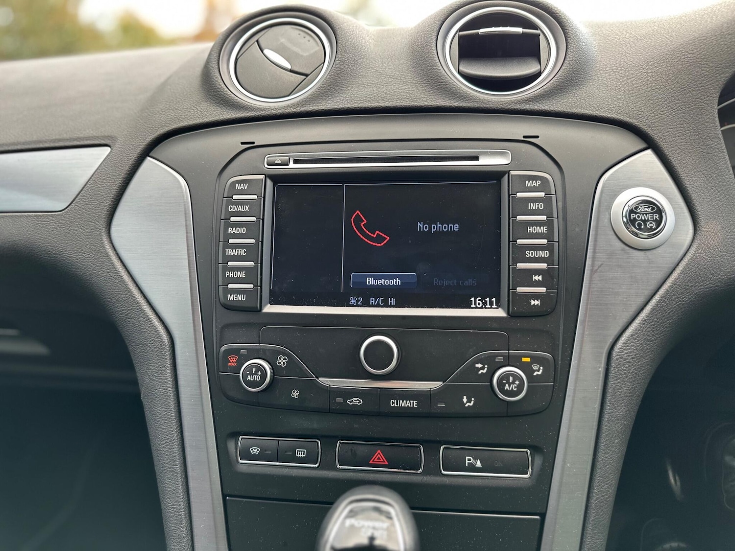 Used Ford Mondeo 2014 for sale - 76404972: Photo 42